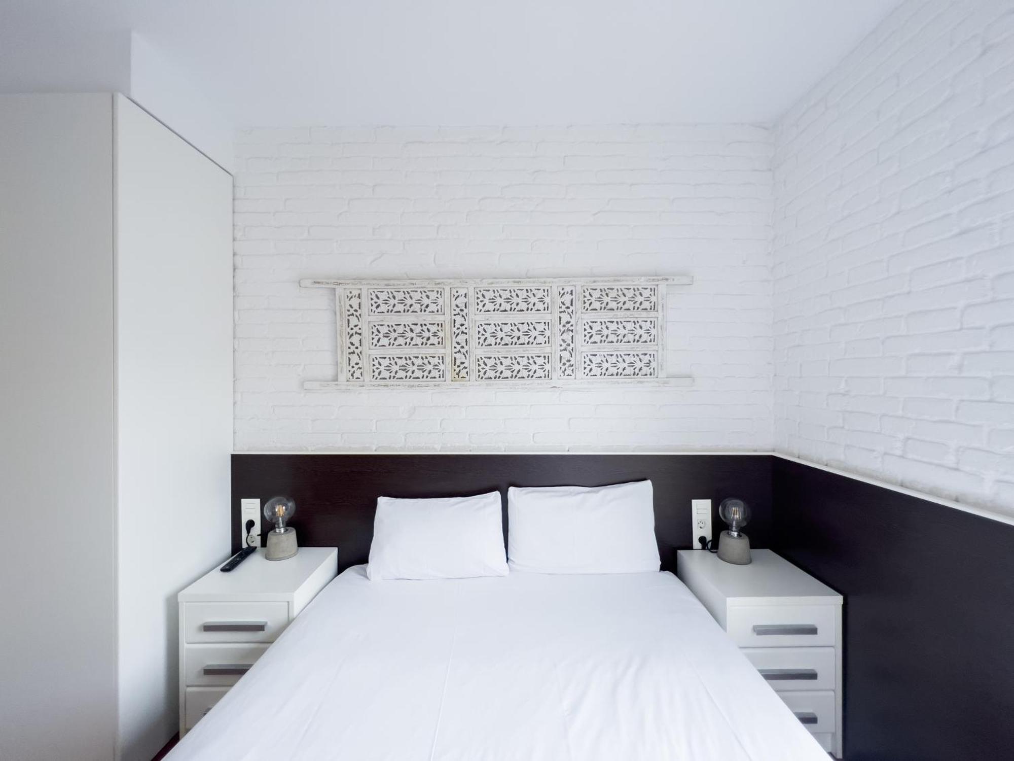 Enjoybcn Gaudi Apartments Barcelona Bagian luar foto