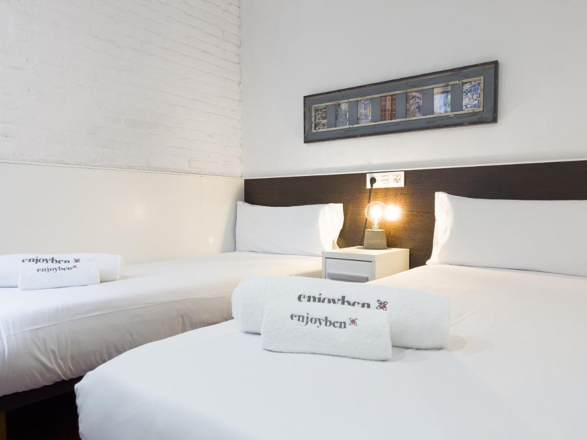 Enjoybcn Gaudi Apartments Barcelona Bagian luar foto