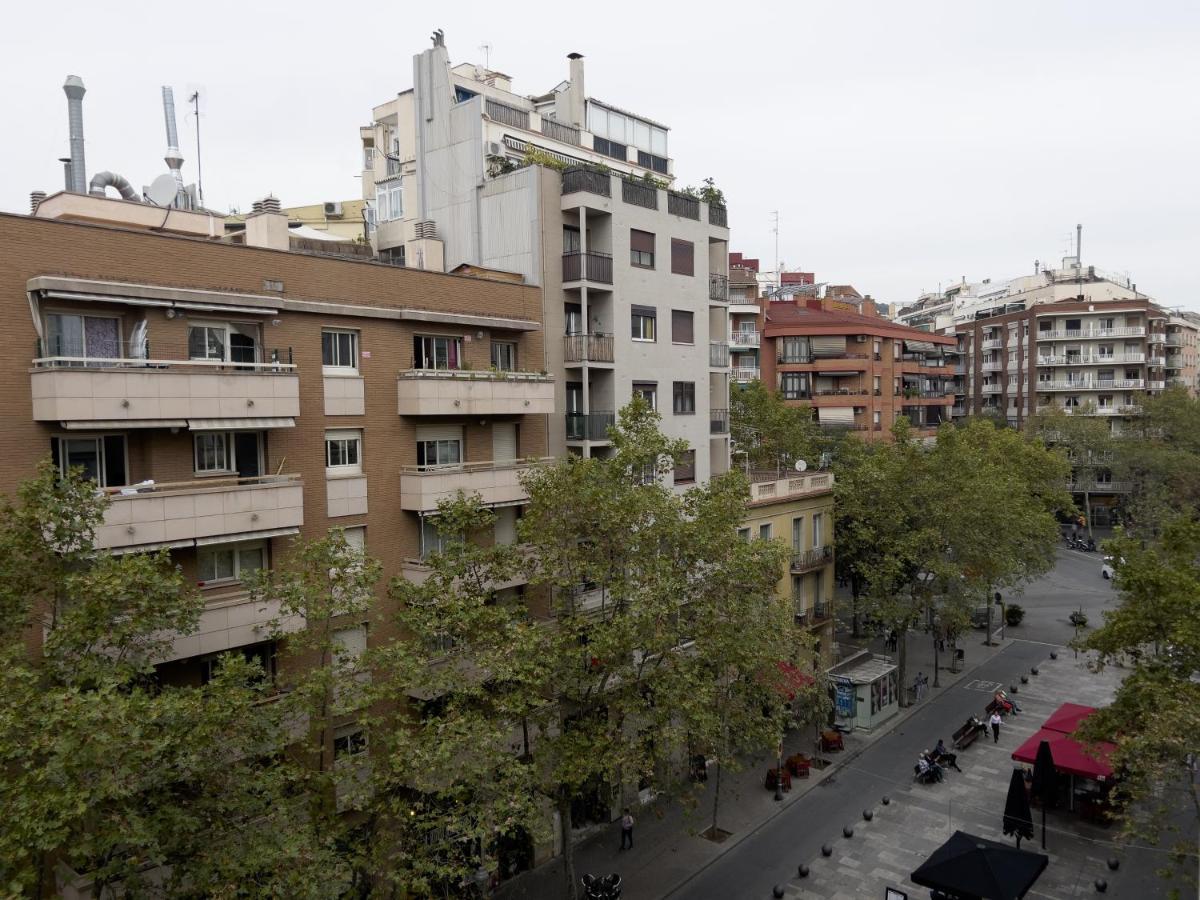Enjoybcn Gaudi Apartments Barcelona Bagian luar foto