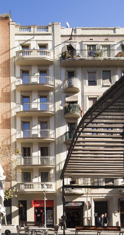 Enjoybcn Gaudi Apartments Barcelona Bagian luar foto